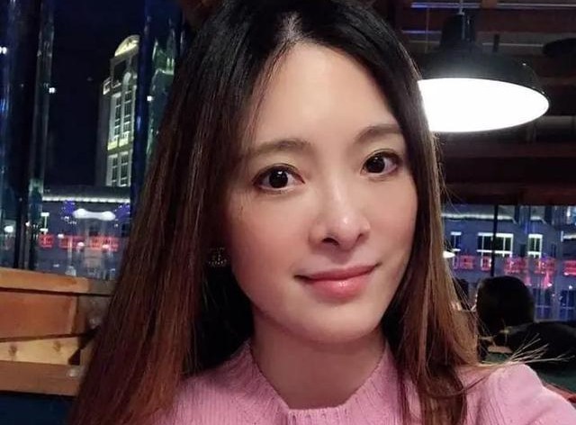 艺人刘真病逝，4岁女儿成单亲