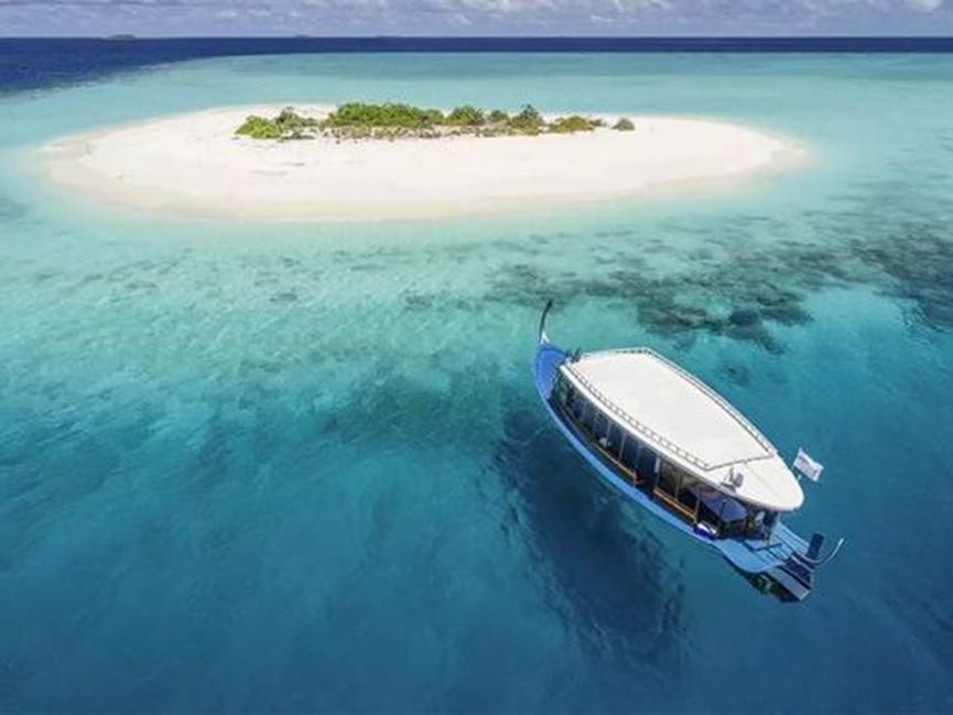 马尔代夫重新向国际游客开放边界，开启旅游业大门
