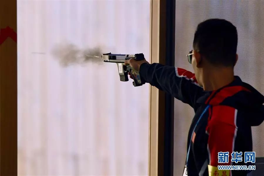 男子25米手枪军事速射 中国队射落军运会首金-企一网