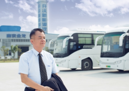 曾经的家电大亨宣布造车，从电视机到电动车，黄宏生能否成功？