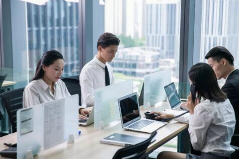 共享办公的冰与火