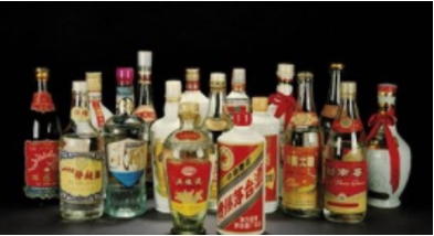 春节临近酒企热闹促销！白酒股涨跌互现： 酒鬼酒涨逾2% 茅台跌0.46%