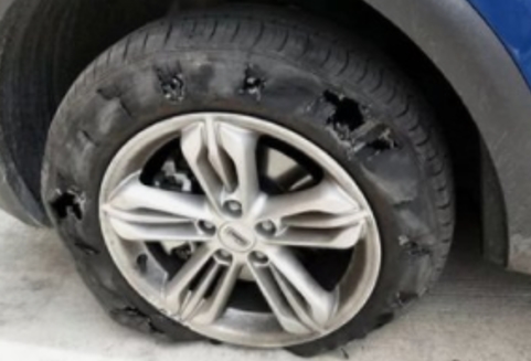 共享汽车轮胎亏气 谁担责？