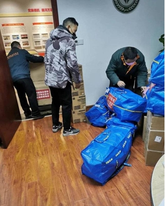 口罩一万只、手套四千只……济南一家物业公司为武汉捐赠防护物资
