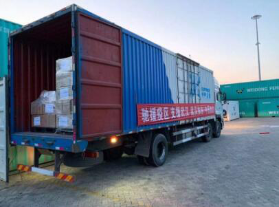 10万件防疫物资漂洋过海 苏宁物流连夜送达武汉