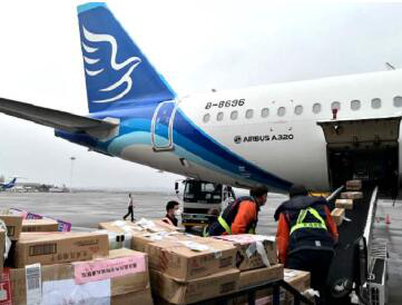 8天运输136吨！金鹏航空马力全开驰援国内多地疫情防控工作