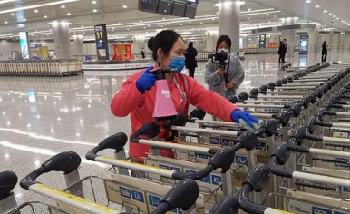 浦东机场安检一检一消毒 航站楼空调开启全新风模式 