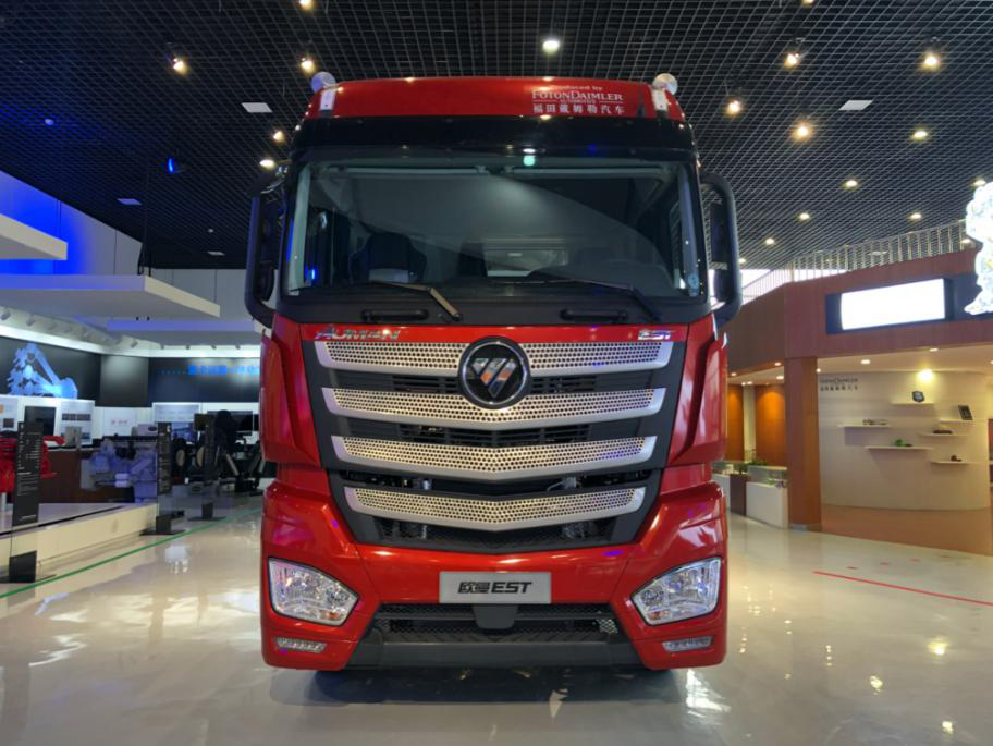 欧曼联合中汽兄弟、京东物流、中国汽研打造梦想卡车 全运营生态定制助力卡友创富梦 