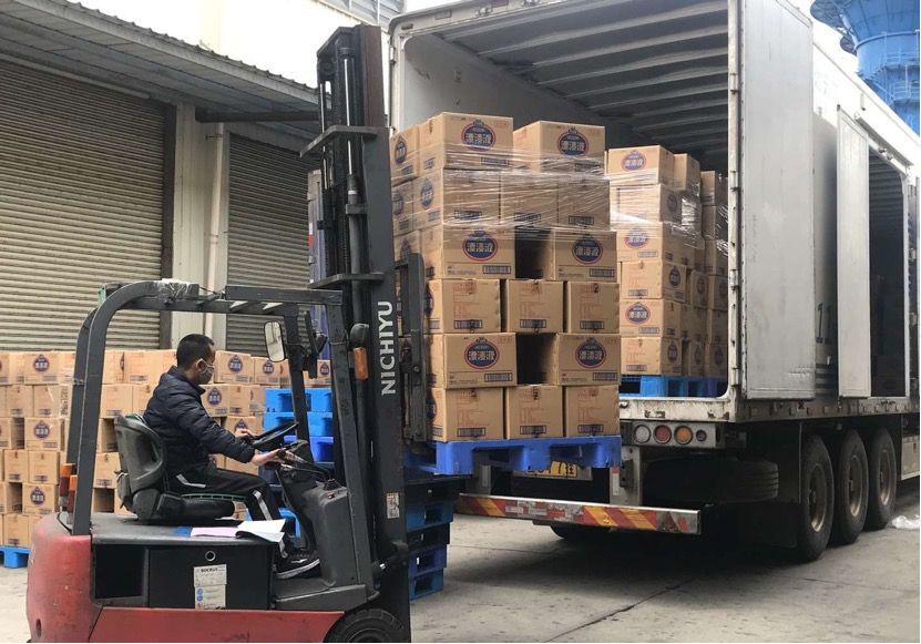 忙复产、不涨价 除菌防护产品“24小时在线” 