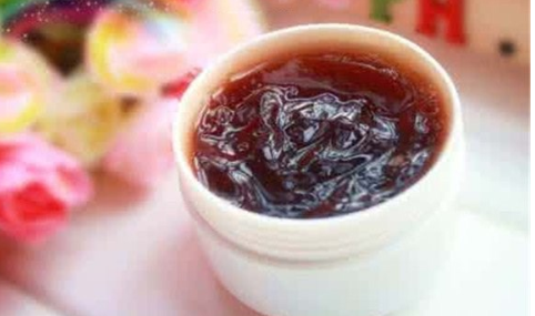 红酒面膜有用吗 干性皮肤适合红酒面膜吗 