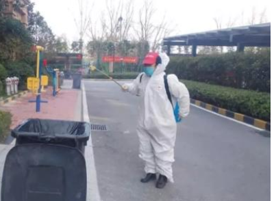 物业专家：体温正常且业主同意可进入 