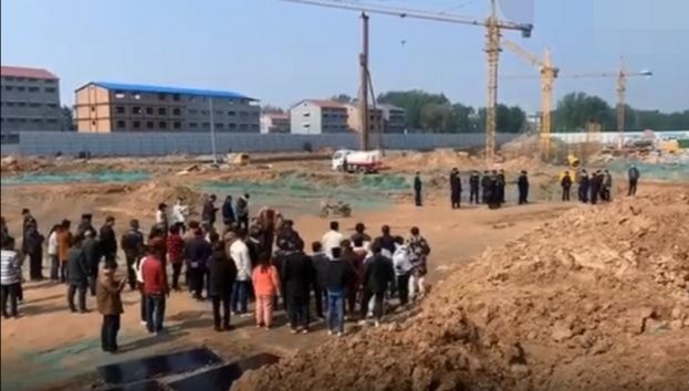 四名孩子被活埋原因已初步查明