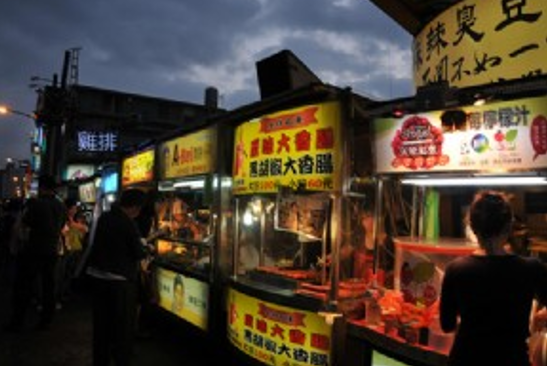 天津夜市免房租