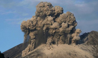日本樱岛火山爆发