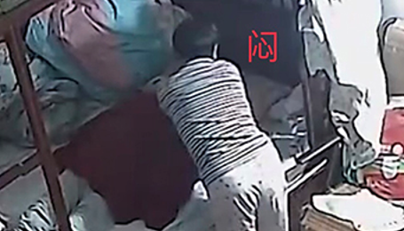 保姆闷死83岁老人