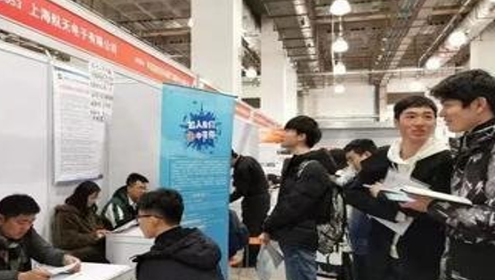 今年毕业生874万