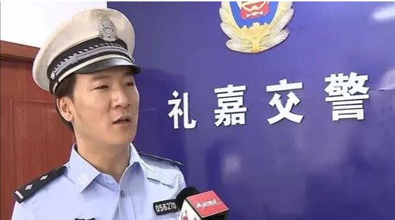 扶起摔倒老人反被冤