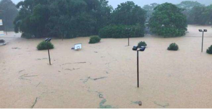 强降雨降临广西