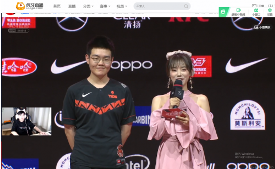 球皇首发AD对战RW