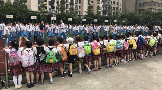 广东拥有全国近10%的小学生，近年来达到最高