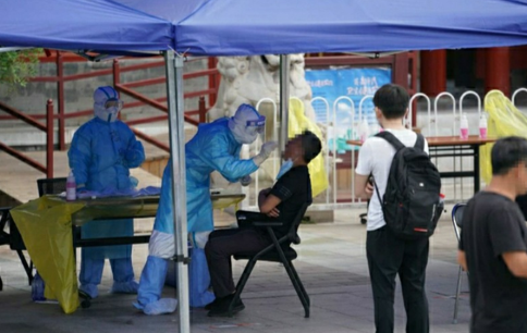 流动工作人员全部检测，包括外卖和快递