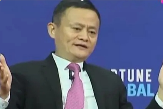 拼多多创始人黄铮，身价已超马云，第二首富之位收入囊中
