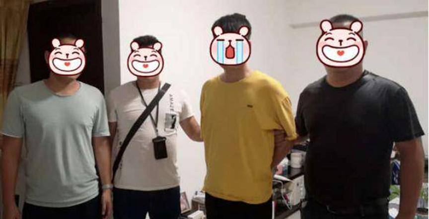 老太太假摔，搭乘摩托车碰瓷司机，竟是三人组团诈骗