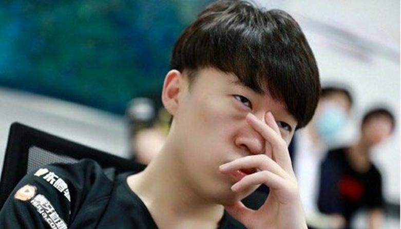 电竞春晚结束，IG二比零战胜RNG