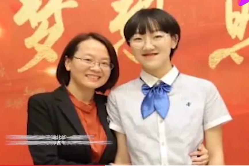 武汉学霸高考725分，荣获湖北省理科状元