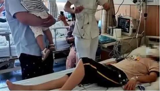湖南一女士好心阻止乱倒垃圾，却没想到惹祸上身，全家遭到报复