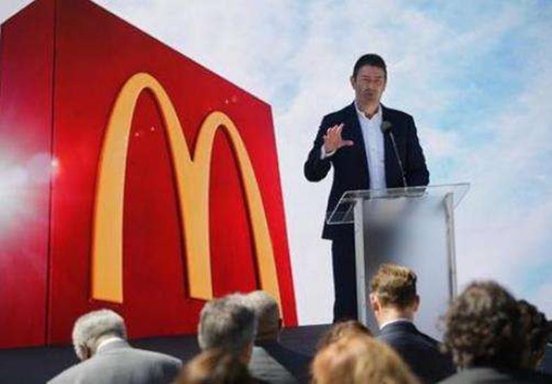 麦当劳起诉前CEO，与多名员工有不正当关系