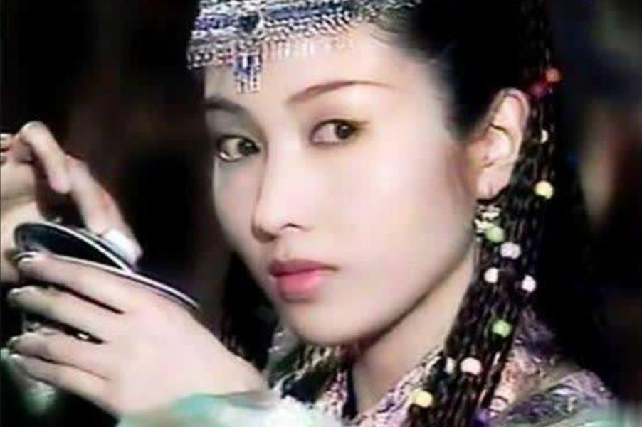 黎姿晒出十二位荧幕情人，回忆浪潮被掀，港姐的青葱岁月