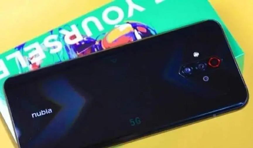 为提高5G手机销售量，竟将手机价格下降到不足两千元
