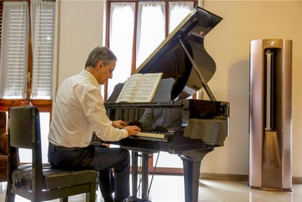 卡萨帝让意大利钢琴家更关注健康空气