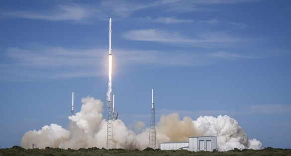 SpaceX成功发射美国间谍卫星