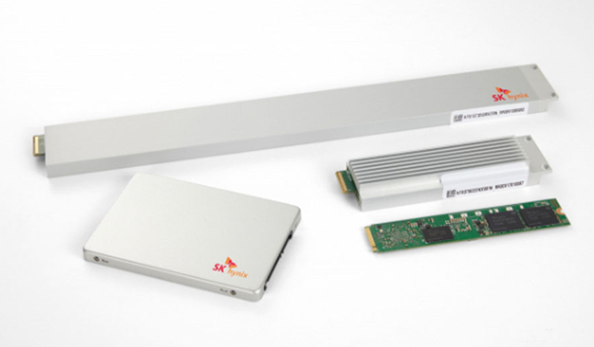 SK海力士宣布量产企业级SSD硬盘PE8110 E1.S