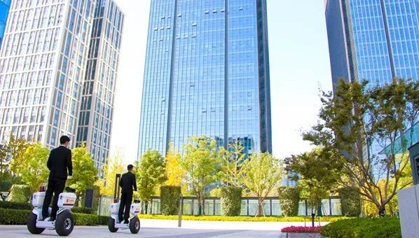 兴业物联荣获“2021中国物业服务百强企业”荣誉