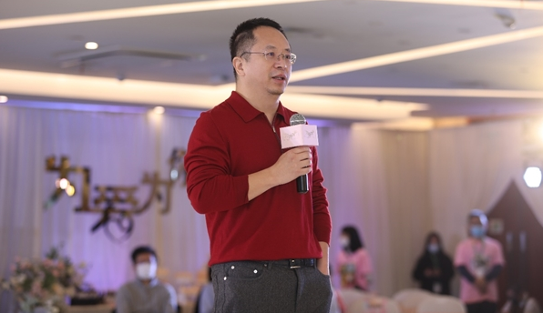 360成功举办“为爱为你”第九届集体婚礼