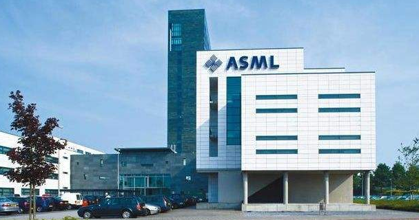 ASML德国柏林工厂突发火灾，损失还在评估中