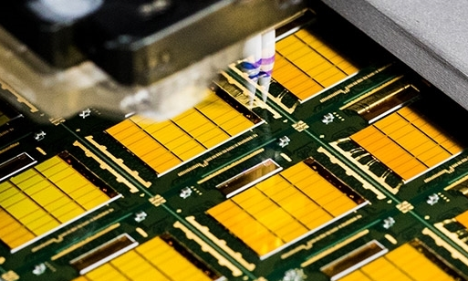 华工科技透露400G硅光芯片已成功实现量产